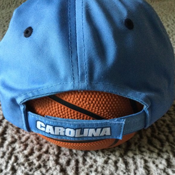University of North Carolina Tarheels Hat/Cap - Picture 3 of 6
